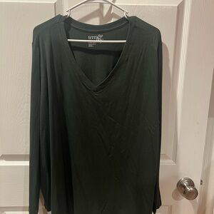Terra & Sky Women's Dark Green V-Neck Long Sleeve Top